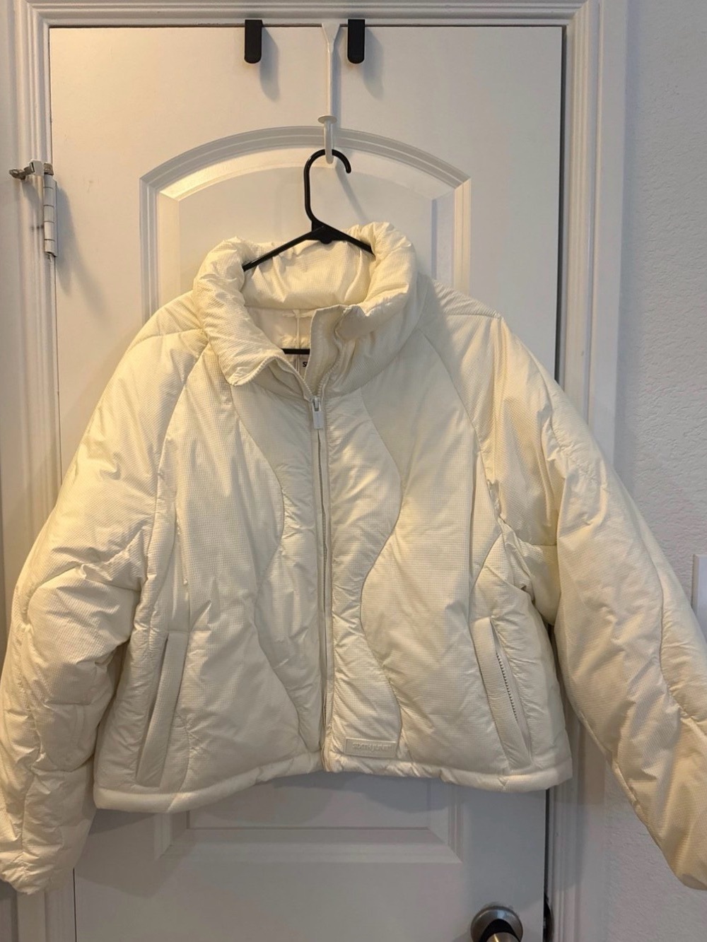 Cropped Cream Puffer Jacket with High Collar